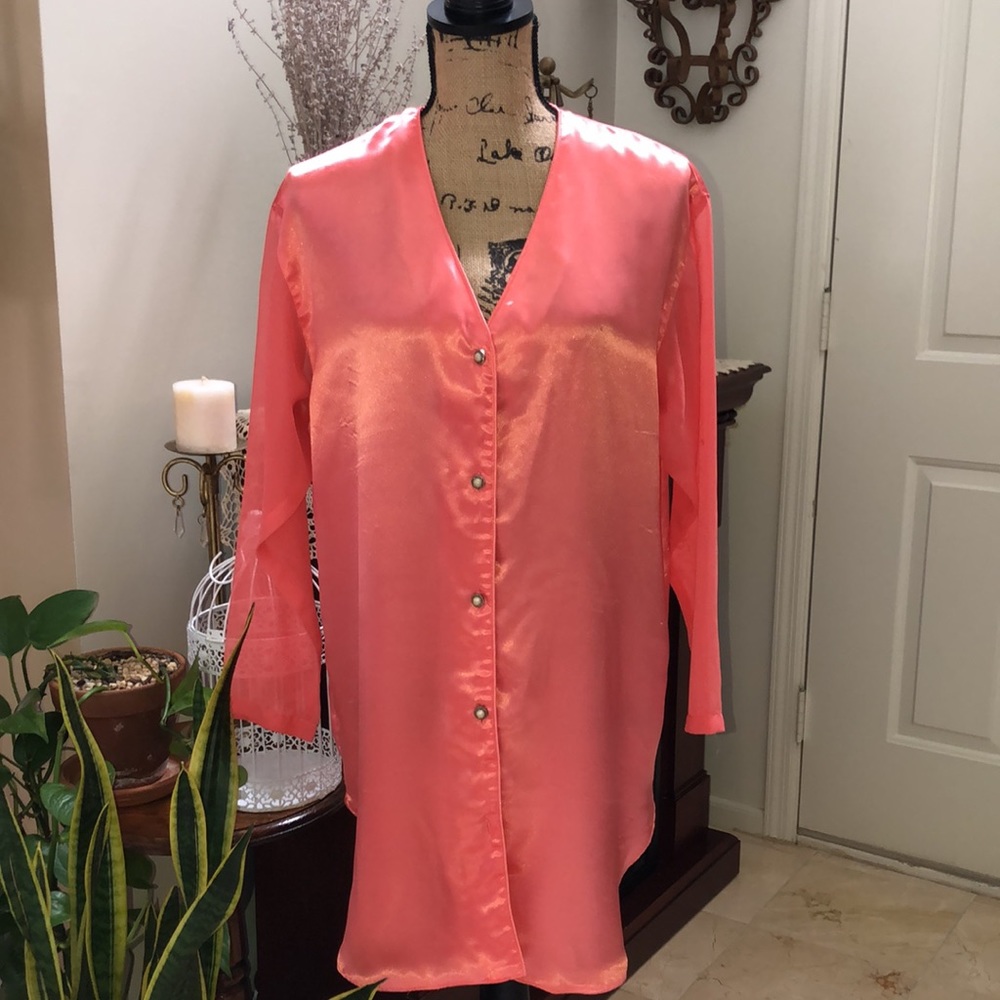 VTG Victoria’s Secret Gold Label Satin Sleep shirt